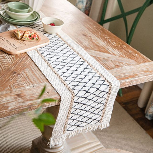 Linen Table Runner - Grace & Ashes