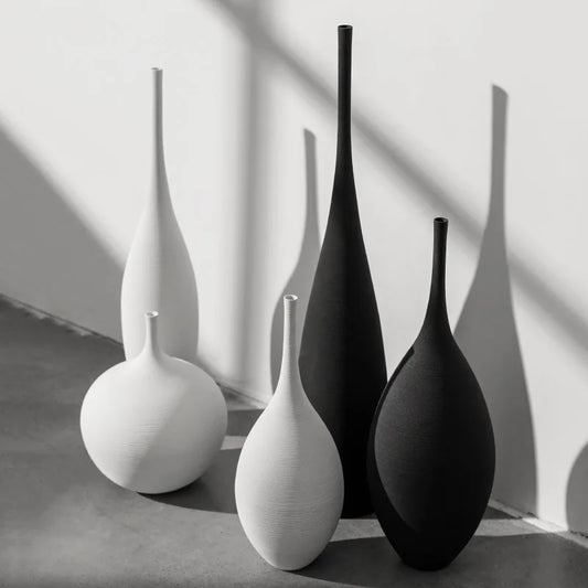 Zen ceramic vase as a Japandi centrepiece