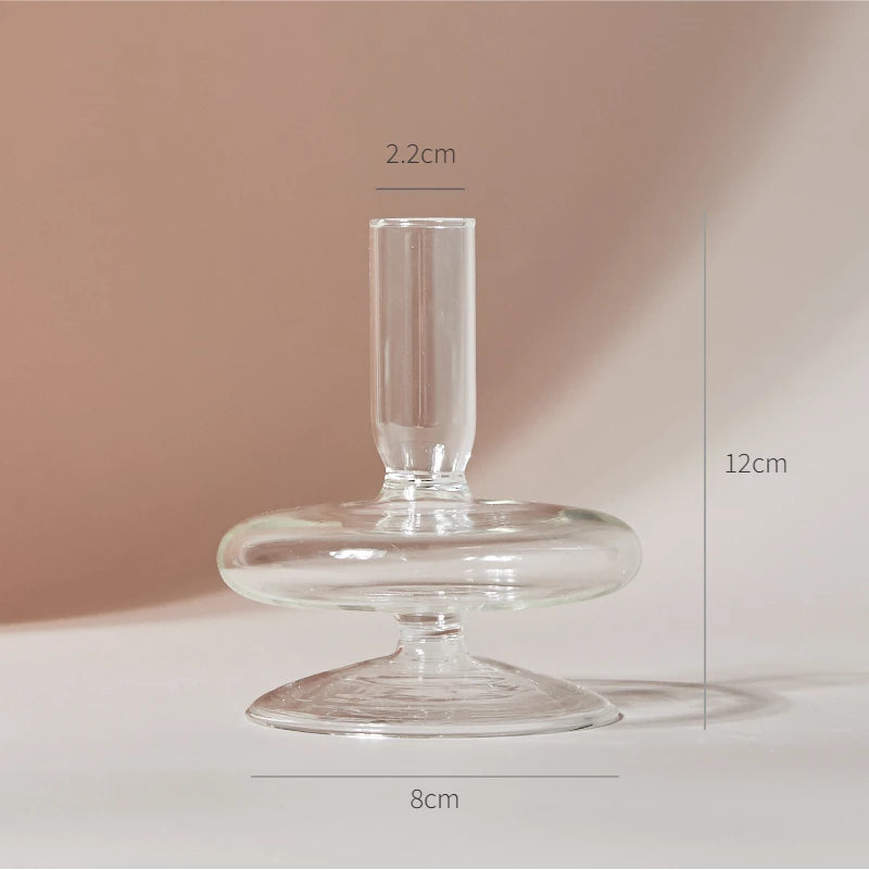 Clear glass Nordic candle holder with candlelight