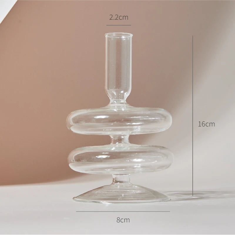 Clear glass Nordic candle holder with candlelight