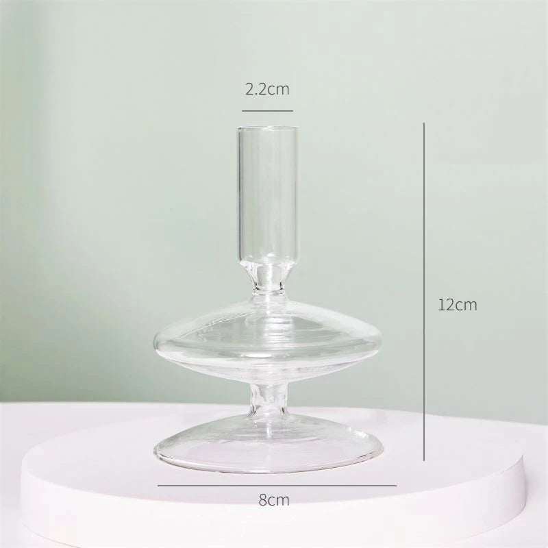Clear glass Nordic candle holder with candlelight
