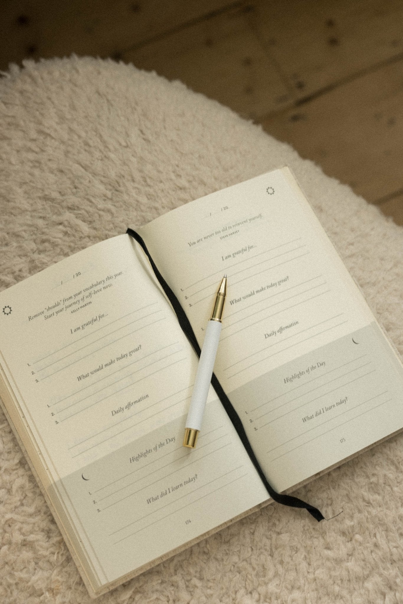 Stefs Essential Lightroom Presets - Grace & Ashes