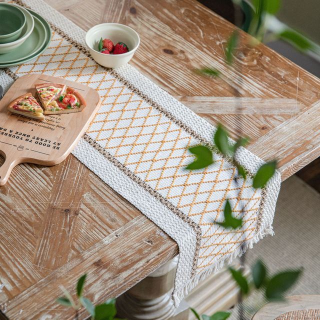 Linen Table Runner - Grace & Ashes